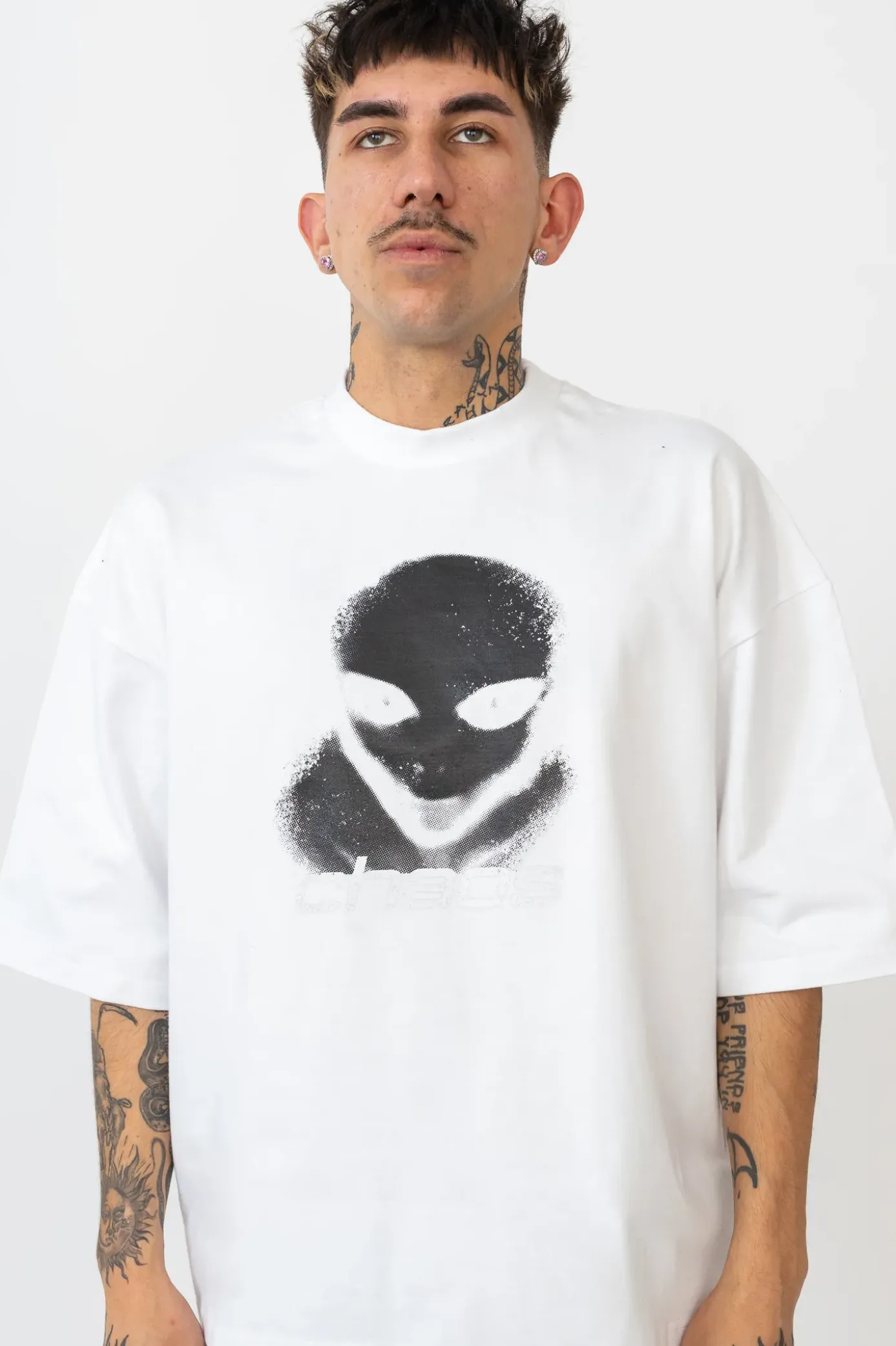 Hot Koszulka Alien Distressed T-shirty