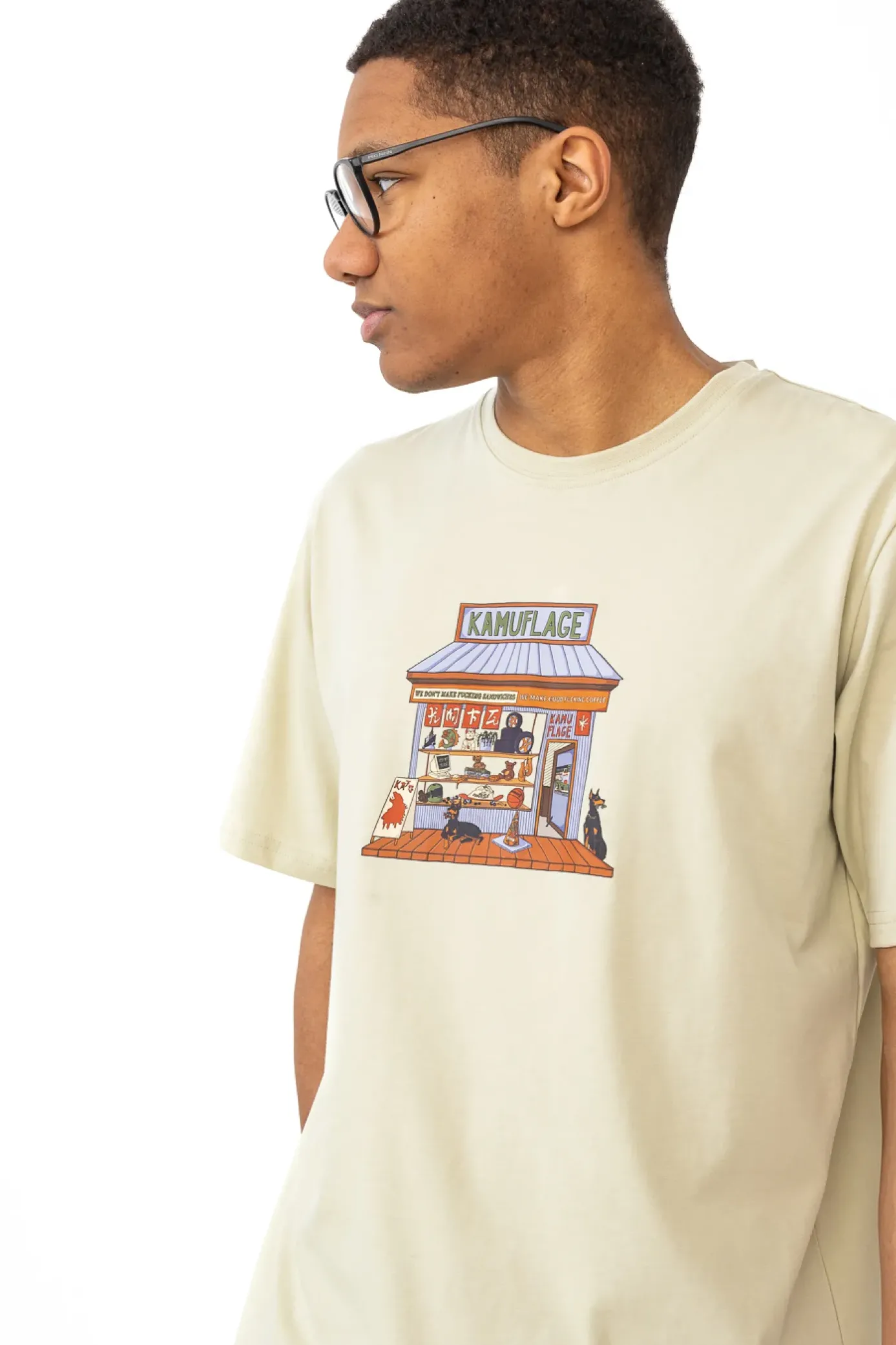 Best Koszulka Corner Store T-shirty