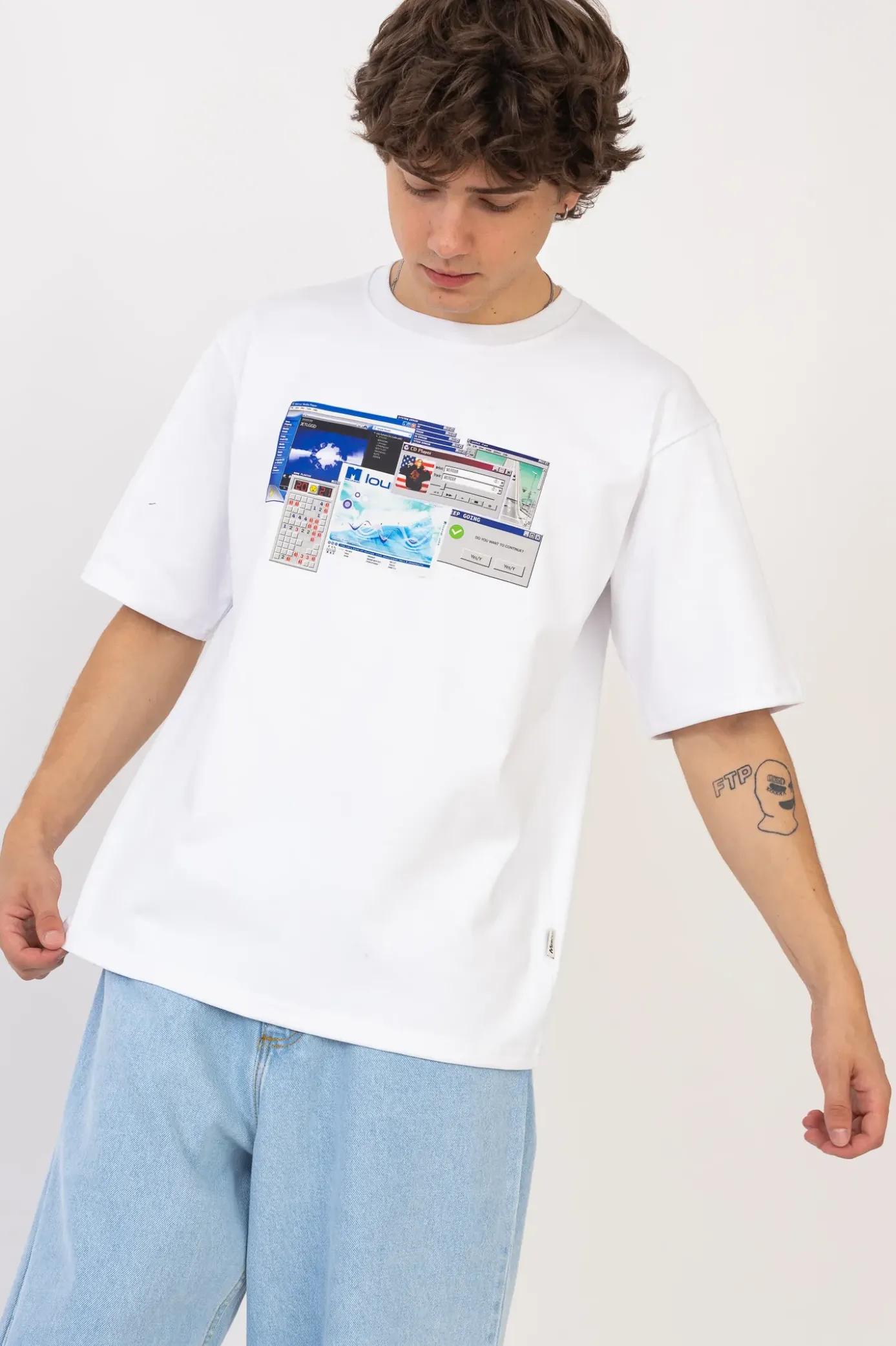 Online Koszulka Explorer T-shirty