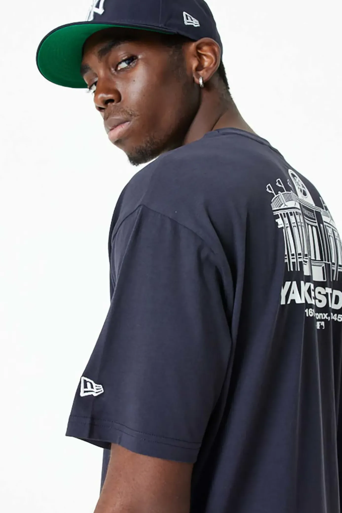 Sale Koszulka New Era New York Yankees MLB Stadium Graphic Oversized T-shirty