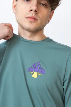 Sale Koszulka Meditate T-shirty