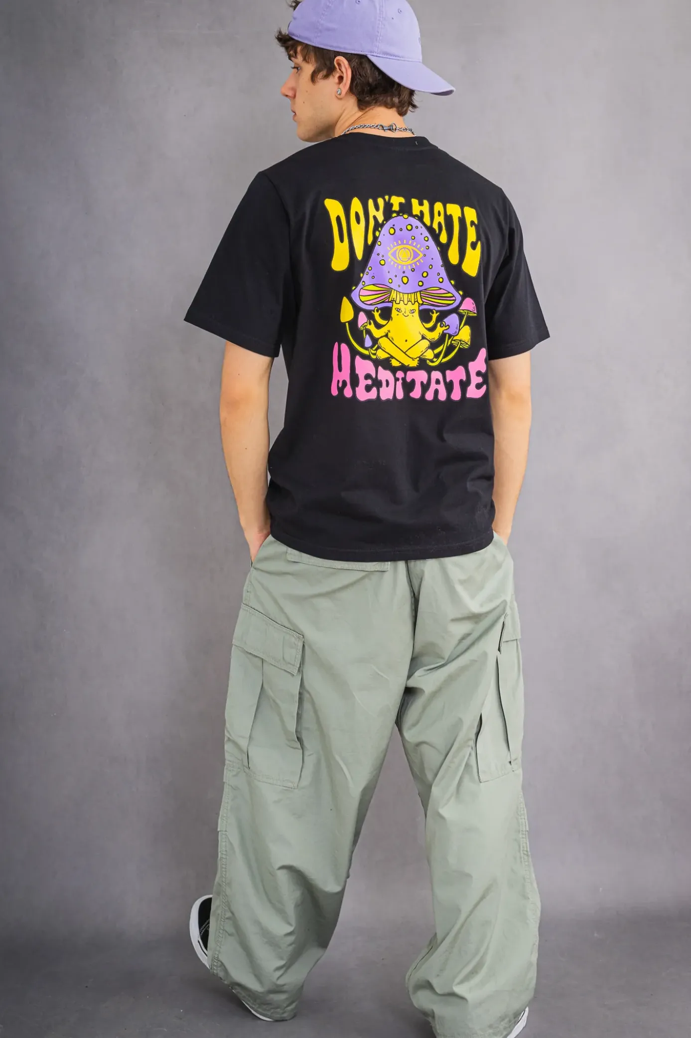 Hot Koszulka Meditate T-shirty