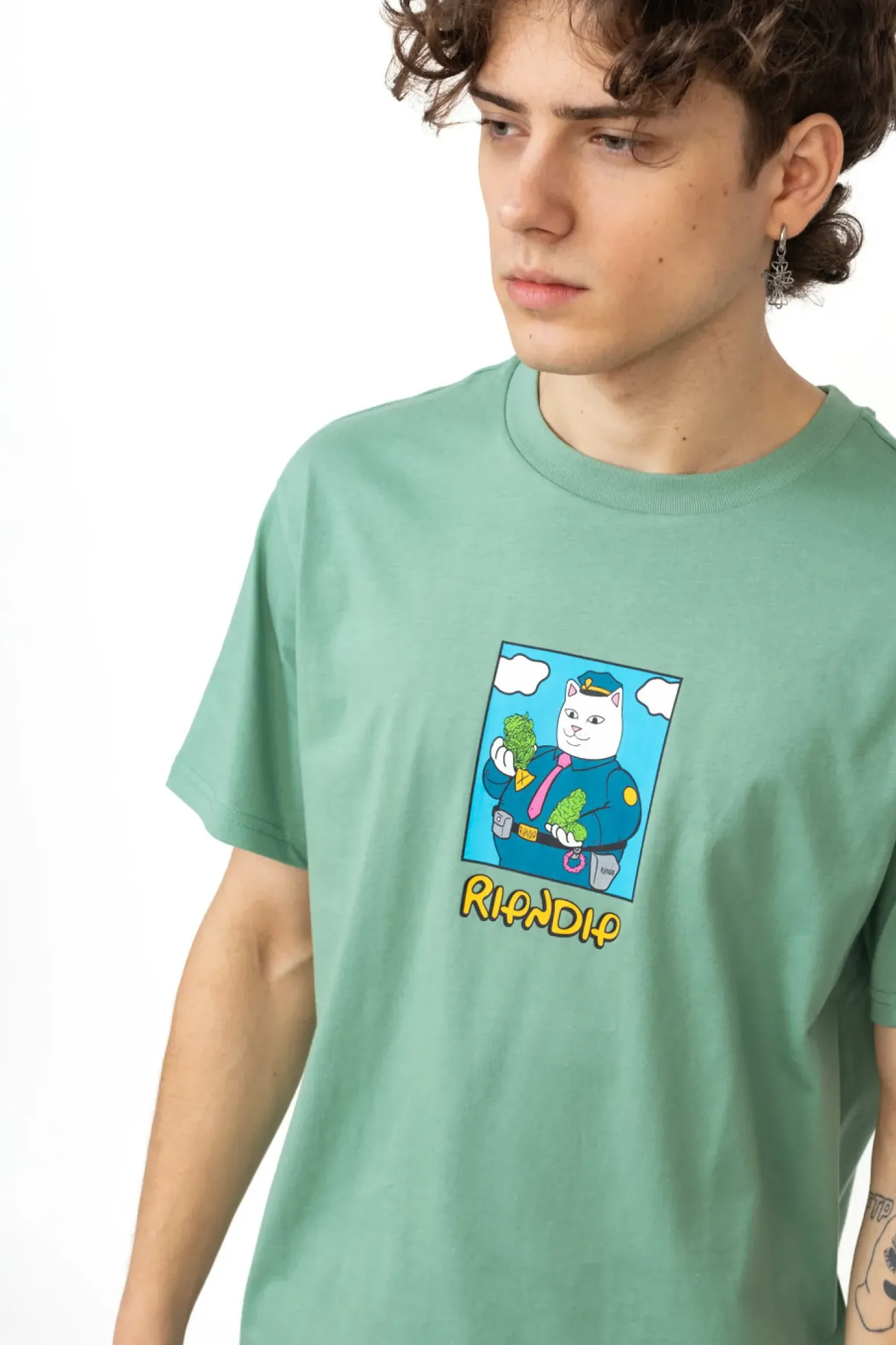 Discount Koszulka Confiscated T-shirty