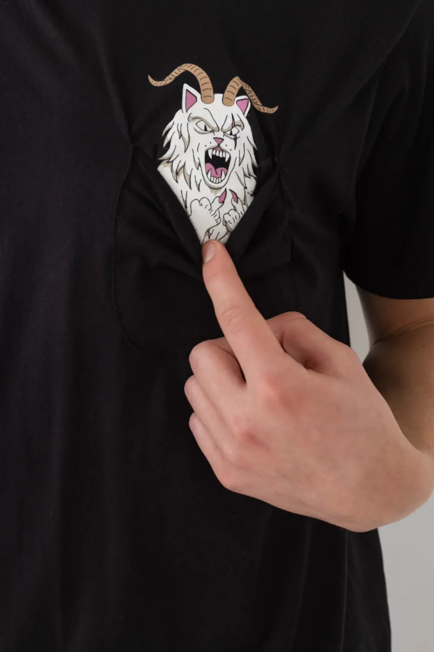 New Koszulka Krampus Lord Nermal Pocket T-shirty