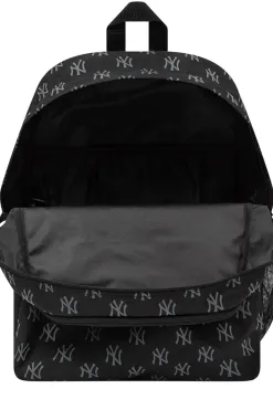 New Plecak New Era New York Yankees Monogram Compartment Stadium 17L Plecaki