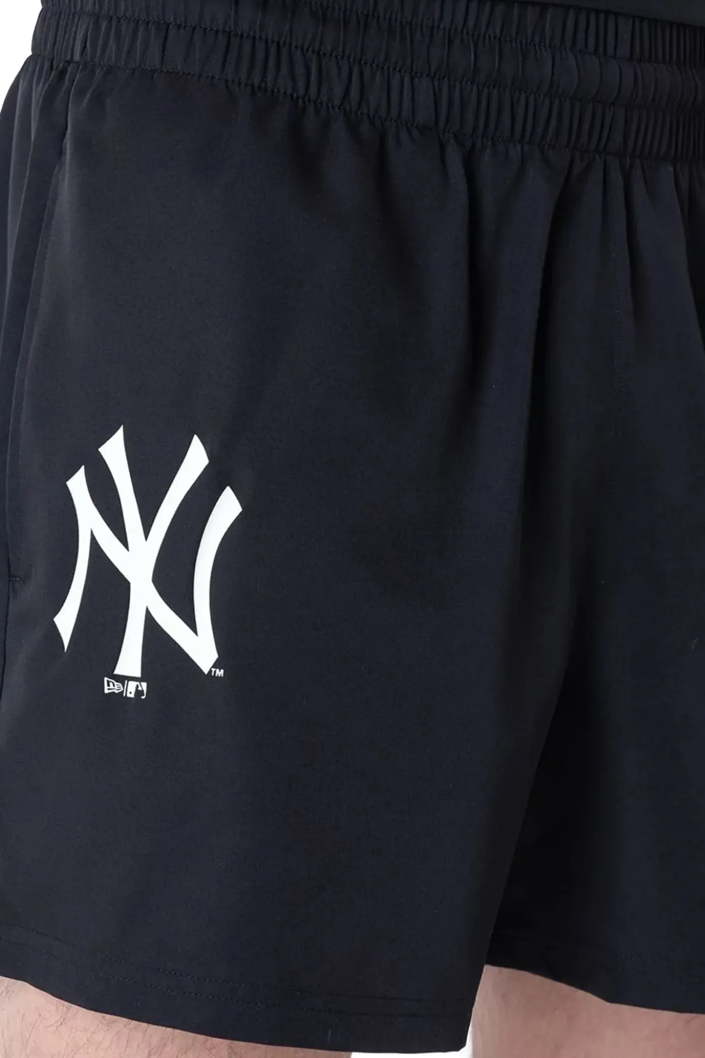 Online Szorty New Era New York Yankees League Essential Szorty Materiałowe|Wszystkie Szorty